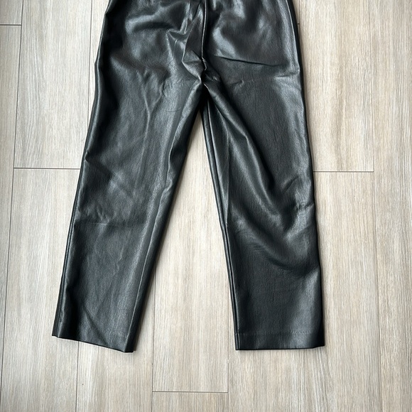 Babaton command cropped pants size 4 - Picture 14 of 14